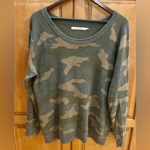 Stitches & Stripes Camo Scoop Neck Sweater - Size Medium